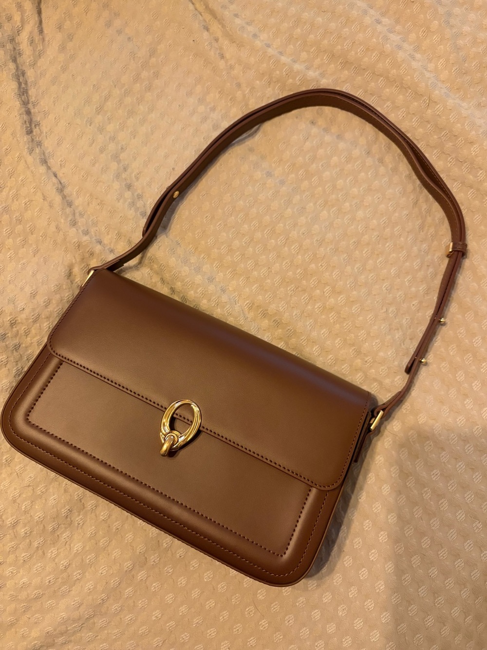 LA FESTIN Brown Leather Adjustable Shoulder Bag w/ Gold Horseshoe Turnlock
